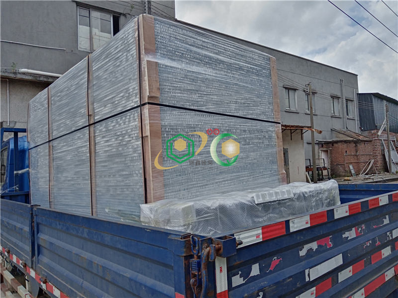 蜂窝板出货图 (7)